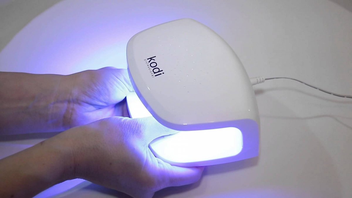 УФ лампа для ногтей от Kodi Professional